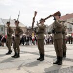 02.05.2016 Kielce. Dzień Flagi RP. Uroczystości na Rynku / Jarosław Kubalski / Radio Kielce