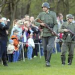 02.05.2016 Samsonów. Inscenizacja historyczna przedstawiająca walki majora Henryka Dobrzańskiego "Hubala". / Jarosław Kubalski / Radio Kielce