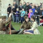 02.05.2016 Samsonów. Inscenizacja historyczna przedstawiająca walki majora Henryka Dobrzańskiego "Hubala". / Jarosław Kubalski / Radio Kielce