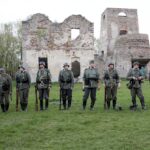 02.05.2016 Samsonów. Inscenizacja historyczna przedstawiająca walki majora Henryka Dobrzańskiego "Hubala". / Jarosław Kubalski / Radio Kielce