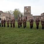 02.05.2016 Samsonów. Inscenizacja historyczna przedstawiająca walki majora Henryka Dobrzańskiego "Hubala". / Jarosław Kubalski / Radio Kielce
