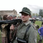 02.05.2016 Samsonów. Inscenizacja historyczna przedstawiająca walki majora Henryka Dobrzańskiego "Hubala". / Jarosław Kubalski / Radio Kielce