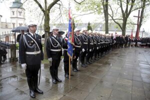 03.05.2016 Kielce. Uroczystości ustanowienia Konstytucji 3 Maja rozpoczęły się mszą w katedrze. / Jarosław Kubalski / Radio Kielce