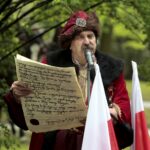 03.05.2016 Kielce. Uroczystości ustanowienia Konstytucji 3 Maja pod pomnikiem Stanisława Staszica w parku. / Jarosław Kubalski / Radio Kielce