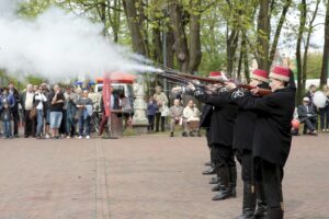 03.05.2016 Kielce. Uroczystości ustanowienia Konstytucji 3 Maja. Piknik w parku. / Jarosław Kubalski / Radio Kielce