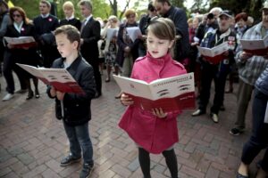 03.05.2016 Kielce. Świeto konstytucji 3 Maja. Pieśniobranie w Parku Miejskim. / Jarosław Kubalski / Radio Kielce