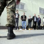 04.05.2016 Kielce. Bukówka. Centrum Przygotowań do Misji Zagranicznych. Przyjęcie elewów na kurs przygotowawczy do służby wojskowej. / Jarosław Kubalski / Radio Kielce