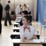 04.05.2016 Kielce. Liceum im.Jana Śniadeckiego. Rozpoczyna się matura z języka polskiego. / Jarosław Kubalski / Radio Kielce