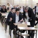 04.05.2016 Kielce. Liceum im.Jana Śniadeckiego. Rozpoczyna się matura z języka polskiego. / Jarosław Kubalski / Radio Kielce