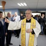 10.05.2016 Kielce. Szpital miejski św. Aleksandra. Otwarcie nowego skrzydła szpitala. Biskup Jan Piotrowski. / Jarosław Kubalski / Radio Kielce