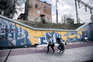 11.05.2016 Kielce. Powstaje mural pod wiaduktem ulicy Mielczarskiego. / Jarosław Kubalski / Radio Kielce