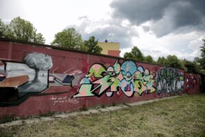 11.05.2016 Kielce. Graffiti przy ulicy Klonowej. / Jarosław Kubalski / Radio Kielce