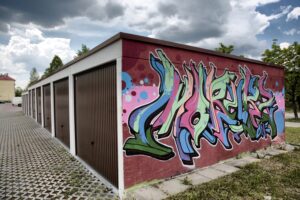 11.05.2016 Kielce. Graffiti przy ulicy Klonowej. / Jarosław Kubalski / Radio Kielce