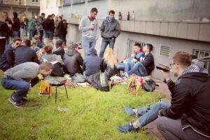 16.05.2016 Kielce. Studenci rozpoczęli Juwenalia. Wielkie grillowanie w Miasteczku UJK. / Jarosław Kubalski / Radio Kielce