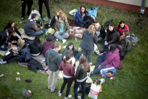 16.05.2016 Kielce. Studenci rozpoczęli Juwenalia. Wielkie grillowanie w Miasteczku UJK. / Jarosław Kubalski / Radio Kielce