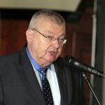 18.05.2016 Kielce. Wręczenie statuetek Novator. Jan Waluszewski przewodniczący rady Staropolskiej  Izby Przemysłowo Handlowej. / Jarosław Kubalski / Radio Kielce