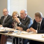 19.05.2016 Kielce. Wojewódzka Rada Dialogu Społecznego spotkała się w sprawie sytuacji elektrowni Połaniec. / Jarosław Kubalski / Radio Kielce