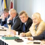 19.05.2016 Kielce. Wojewódzka Rada Dialogu Społecznego spotkała się w sprawie sytuacji elektrowni Połaniec. / Jarosław Kubalski / Radio Kielce