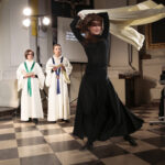 21.05.2016 Święty Krzyż. Międzynarodowy festiwal Anima Mundi. Misterium "Ordo Virtutum" Hildegardy z Bingen w wykonaniu zespołu Flores Rosarum. / Jarosław Kubalski / Radio Kielce