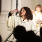 21.05.2016 Święty Krzyż. Międzynarodowy festiwal Anima Mundi. Misterium "Ordo Virtutum" Hildegardy z Bingen w wykonaniu zespołu Flores Rosarum. / Jarosław Kubalski / Radio Kielce