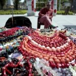 22.05.2016 Kielce. Kiermasz rękodzielnictwa pod WDK. / Jarosław Kubalski / Radio Kielce