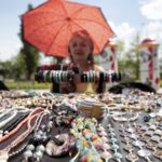 22.05.2016 Kielce. Kiermasz rękodzielnictwa pod WDK. / Jarosław Kubalski / Radio Kielce