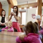 22.05.2016 Kielce. Warsztaty plastyczne dla dzieci w Teatrze Kubuś. / Jarosław Kubalski / Radio Kielce