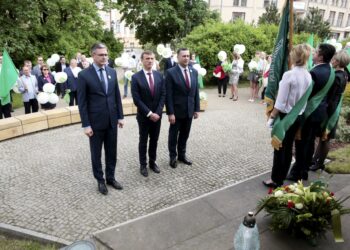 22.05.2016 Kielce. Marsz PSL. / Jarosław Kubalski / Radio Kielce