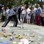 22.05.2016 Kielce. Uroczystości na cmentarzu żydowskim pod pomnikiem zastrzelonych przez Niemców 45 żydowskich dzieci. / Jarosław Kubalski / Radio Kielce