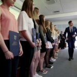 23.05.2016 Kielce. Sesja Sejmiku Województwa Świętokrzyskiego podczas której m.in wręczono stypendia dla  młodych sportowców. / Jarosław Kubalski / Radio Kielce