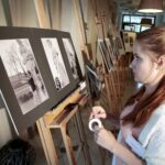 23.05.2016 Kielce. Wystawa fotografii mody w foyer Małej Sceny KCK / Jarosław Kubalski / Radio Kielce