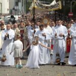 26.05.2016 Kielce. Procesja Bożego Ciała. / Jarosław Kubalski / Radio Kielce