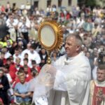 26.05.2016 Kielce. Procesja Bożego Ciała. / Jarosław Kubalski / Radio Kielce