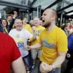 27.05.2016 Kolonia. Niemcy. Kibice na Lanxess Arena przed meczami o trzecie , drugie i pierwsze miejsce. / Jarosław Kubalski / Radio Kielce