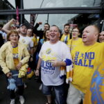 27.05.2016 Kolonia. Niemcy. Kibice na Lanxess Arena przed meczami o trzecie , drugie i pierwsze miejsce. / Jarosław Kubalski / Radio Kielce