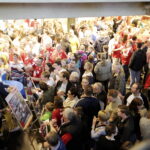 27.05.2016 Kolonia. Niemcy. Kibice na Lanxess Arena przed meczami o trzecie , drugie i pierwsze miejsce. / Jarosław Kubalski / Radio Kielce