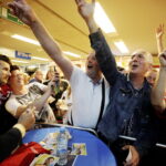 27.05.2016 Kolonia. Niemcy. Kibice na Lanxess Arena przed meczami o trzecie , drugie i pierwsze miejsce. / Jarosław Kubalski / Radio Kielce