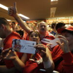 27.05.2016 Kolonia. Niemcy. Kibice na Lanxess Arena przed meczami o trzecie , drugie i pierwsze miejsce. / Jarosław Kubalski / Radio Kielce