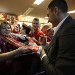 27.05.2016 Kolonia. Niemcy. Kibice na Lanxess Arena przed meczami o trzecie , drugie i pierwsze miejsce. / Jarosław Kubalski / Radio Kielce