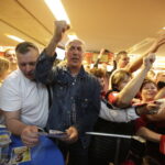 27.05.2016 Kolonia. Niemcy. Kibice na Lanxess Arena przed meczami o trzecie , drugie i pierwsze miejsce. / Jarosław Kubalski / Radio Kielce