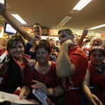 27.05.2016 Kolonia. Niemcy. Kibice na Lanxess Arena przed meczami o trzecie , drugie i pierwsze miejsce. / Jarosław Kubalski / Radio Kielce