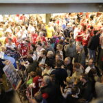 27.05.2016 Kolonia. Niemcy. Kibice na Lanxess Arena przed meczami o trzecie , drugie i pierwsze miejsce. / Jarosław Kubalski / Radio Kielce