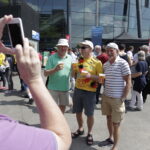 28.05.2016. Piknikowa atmosfera przed meczem i kolejka po bilety na Final Four 2017 / Jarosław Kubalski / Radio Kielce