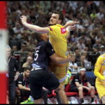 28.05.2016. Półfinał Ligi Mistrzów: Vive Tauron Kielce - PSG. Druga połowa / Jarosław Kubalski / Radio Kielce