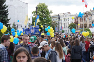 14.5.2016 Winnica, Ukraina. Prezydent Kielc Wojciech Lubawski odebrał najwyższe odznaczenie Ukrainy - Order Księcia Jarosława Mądrego. / Stanisław Blinstrub / Radio Kielce