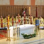 01.05.2016 Obchody Dnia Ludzi Pracy zorganizowane przez "Solidarność". Msza w kościele świętego Józefa Robotnika w Kielcach / Wojciech Habdas / Radio Kielce