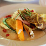 1.5.2016 Tokarnia. 1 Festiwal Świętokrzyskich Smaków w Parku Etnograficznym. / Wojciech Habdas / Radio Kielce