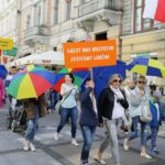 06.05.2016. Ulicami Kielc przeszedł marsz, będący częścią obchodów Dnia Godności Osób z Niepełnosprawnością / Wojciech Habdas / Radio Kielce