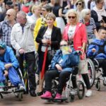 06.05.2016. Ulicami Kielc przeszedł marsz, będący częścią obchodów Dnia Godności Osób z Niepełnosprawnością / Wojciech Habdas / Radio Kielce