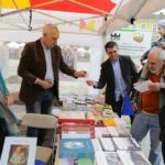 Majówka z książkami na rynku miejskim (8 kwietnia 2016 r.) / Wojciech Habdas / Radio Kielce